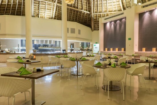 Desire Riviera Maya Buffet