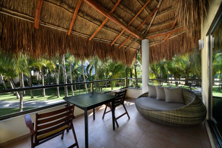 El Dorado Maroma Honeymoon Villa