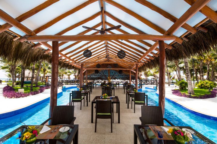 La Vista Restaurant